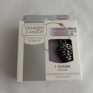 Yankee Candle 3D Pine Cone Car Charm